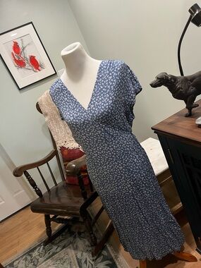 GAP Blue Ditsy Floral Wrap Midi Dress